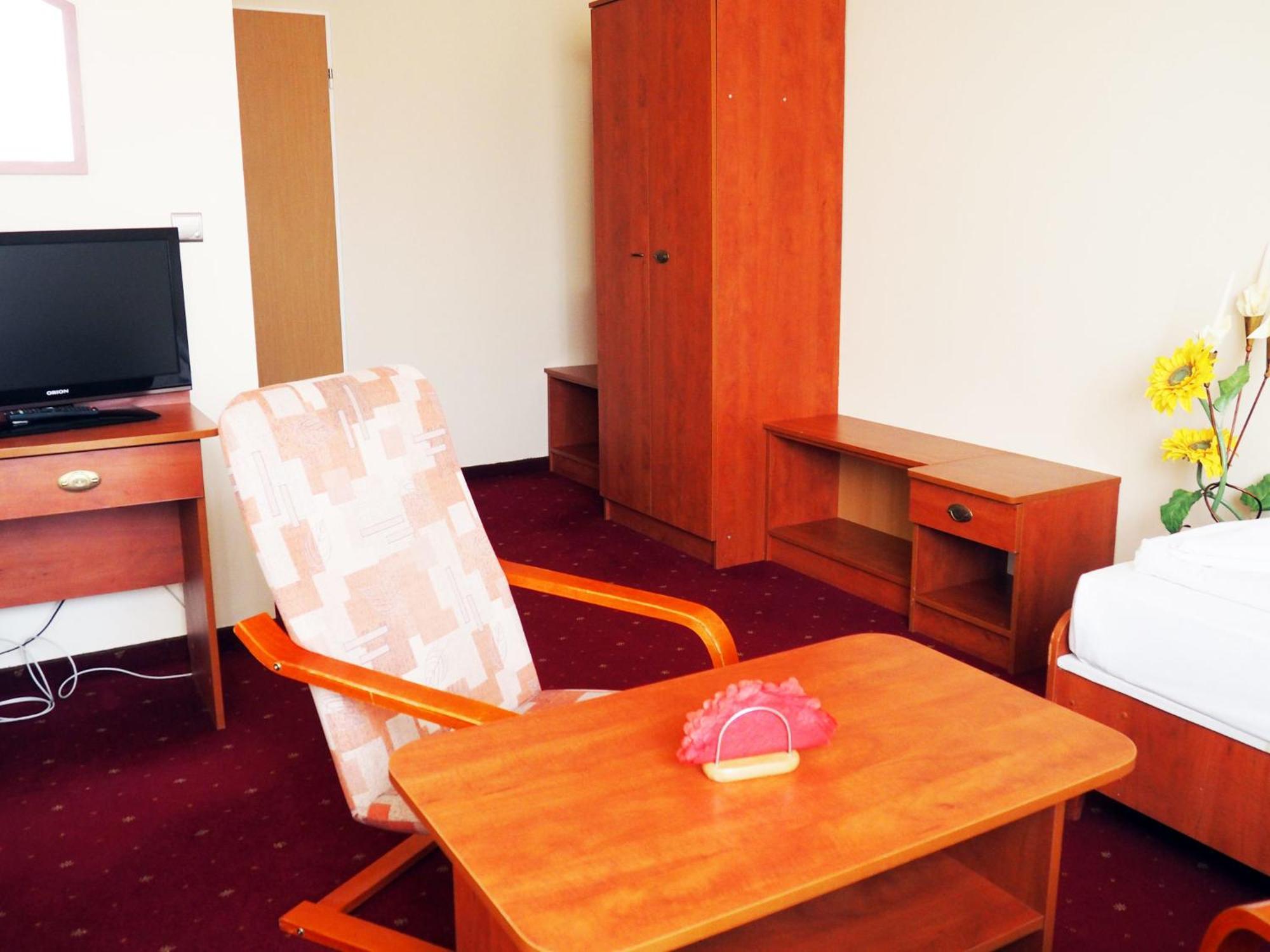Hotel Jan Zgorzelec Kamer foto