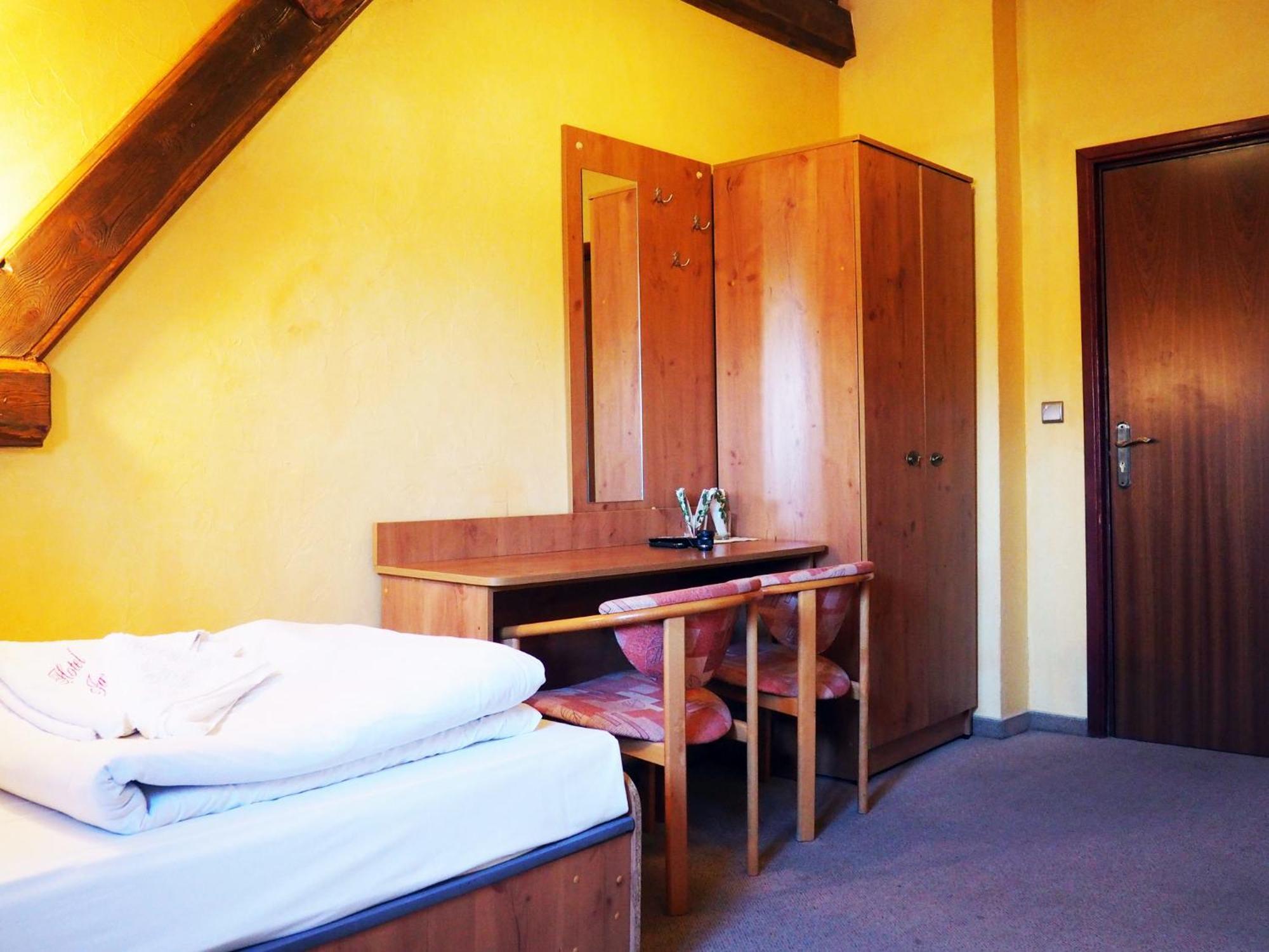 Hotel Jan Zgorzelec Kamer foto